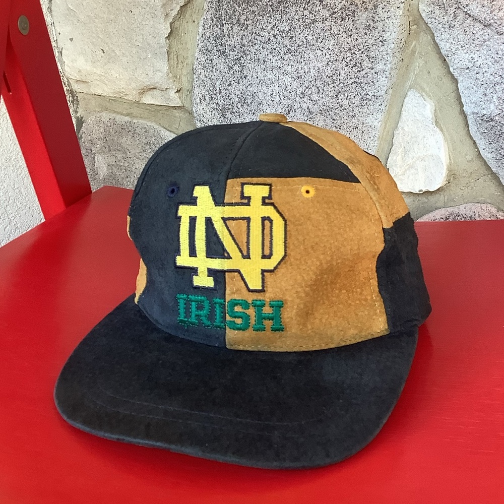 🏈 Vintage Notre Dame Suede Ball Cap 🥇